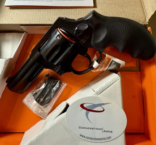 Taurus 327 Defender T.O.R.O 3" .327 Magnum 6-Shot Optic-Ready w/ Front Night Sight 2-327P31CHNS - Image 4