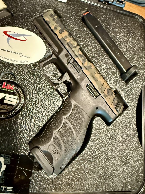 Heckler & Koch 75th Anniversary Double VP-9 Kit 91000016 Flecktarn & Tropentarn w/ Coin VP9 HK H&K NIB SALE PRICE - Image 4