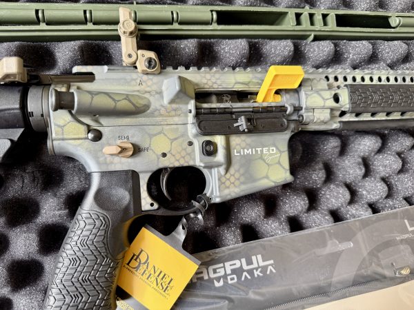 Daniel Defense DDM4 V9 " Crocodile Rattle " Limited Edition 5.56mm 16" M4 AR AR-15 32+1 NIB w/ Geissele - Image 8