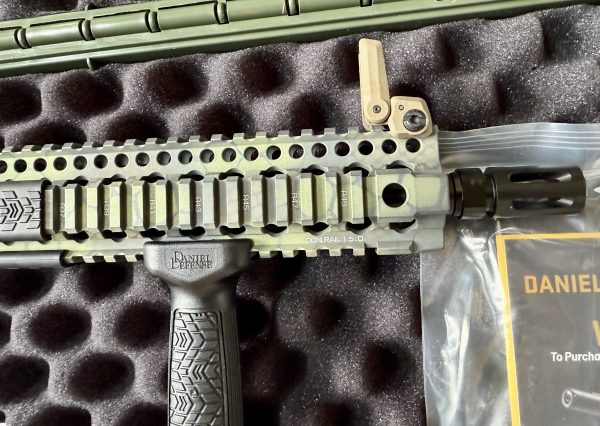 Daniel Defense DDM4 V9 " Crocodile Rattle " Limited Edition 5.56mm 16" M4 AR AR-15 32+1 NIB w/ Geissele - Image 9
